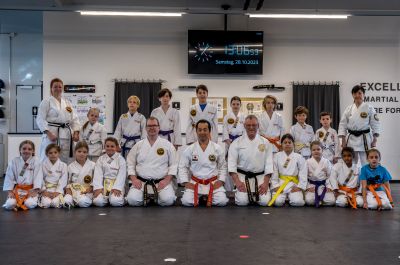 Dübendorf News, Karate, Krav Maga, Selbstverteidigung, Aroha, Fitness, Disziplin, Respekt, Lebensschule, Verteidigung, Kämpfen, Dübendorf Karate, Kinder Karate, Kindergarten Kinder, Jugendliche, Erwachsenen Karate, Lebensschule, Lifeskills, Kampfsport, Karate Training, Selbstverteidigung, Krav Maga, Zürich, Dübendorf, Fällanden, Uster, Wallisellen, Dietlikon, Selbstschutz, Karate, Kung Fu, Judo, Erwachsenen Selbstverteidigung, 8600, 8001, 8117, 8606, Volketswil, Kampfkunst, Kampfsport, 8304, 8605, Krav Maga 360, Bruce Lee, Chuck Norris, Mobbing, Stop Mobbing, Kindergeburtstag, Kampfkunst Party, Aroha, Fitness, QiGong, Qi-Gong, Taichi, Arnis, MMA, JuJitsu, Brasilien JuJitsu, Ferien Camps, Shitoryu, Shukokai, Shitokai, Gojuryu, Shotokan, Wadoryu, Kyusho, Kyusho Jitsu, Dillman, Paul Bowman, Pressure Points, Basel, Solothurn, Bern, Schweiz, Switzerland, Wild Goose Qigong, Dayan, Mixed Martial Arts, Probestunde, Trial Lesson